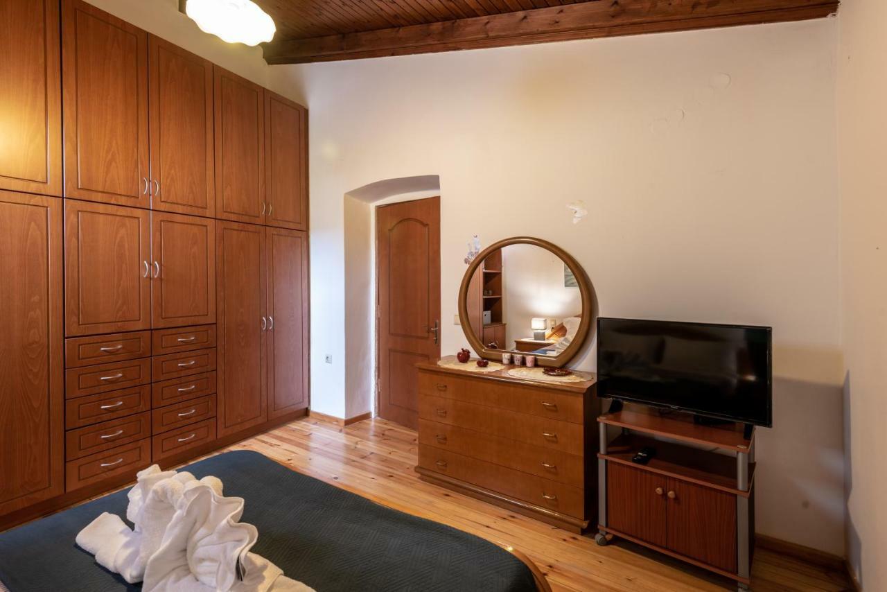 Vilkas Home Topolia Luaran gambar