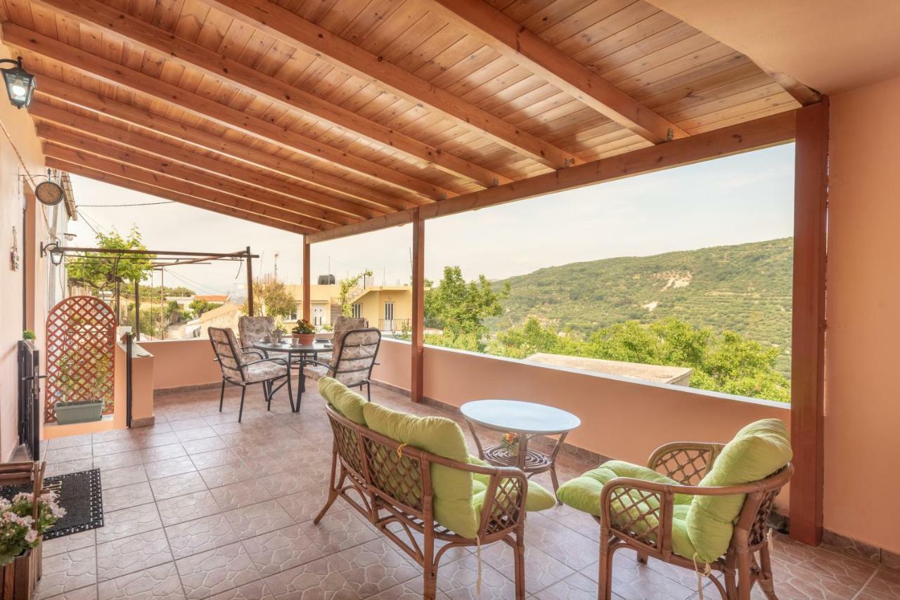 Vilkas Home Topolia Luaran gambar