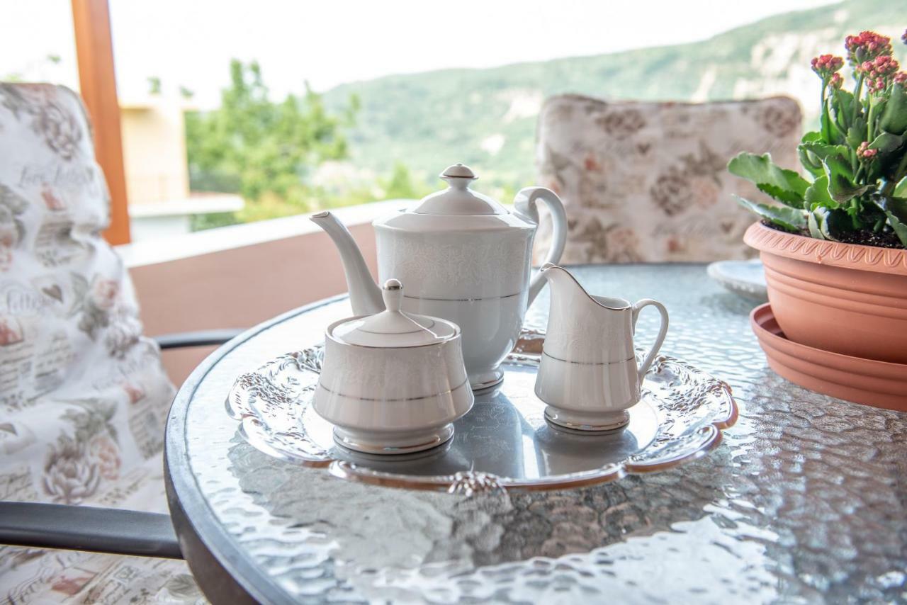 Vilkas Home Topolia Luaran gambar
